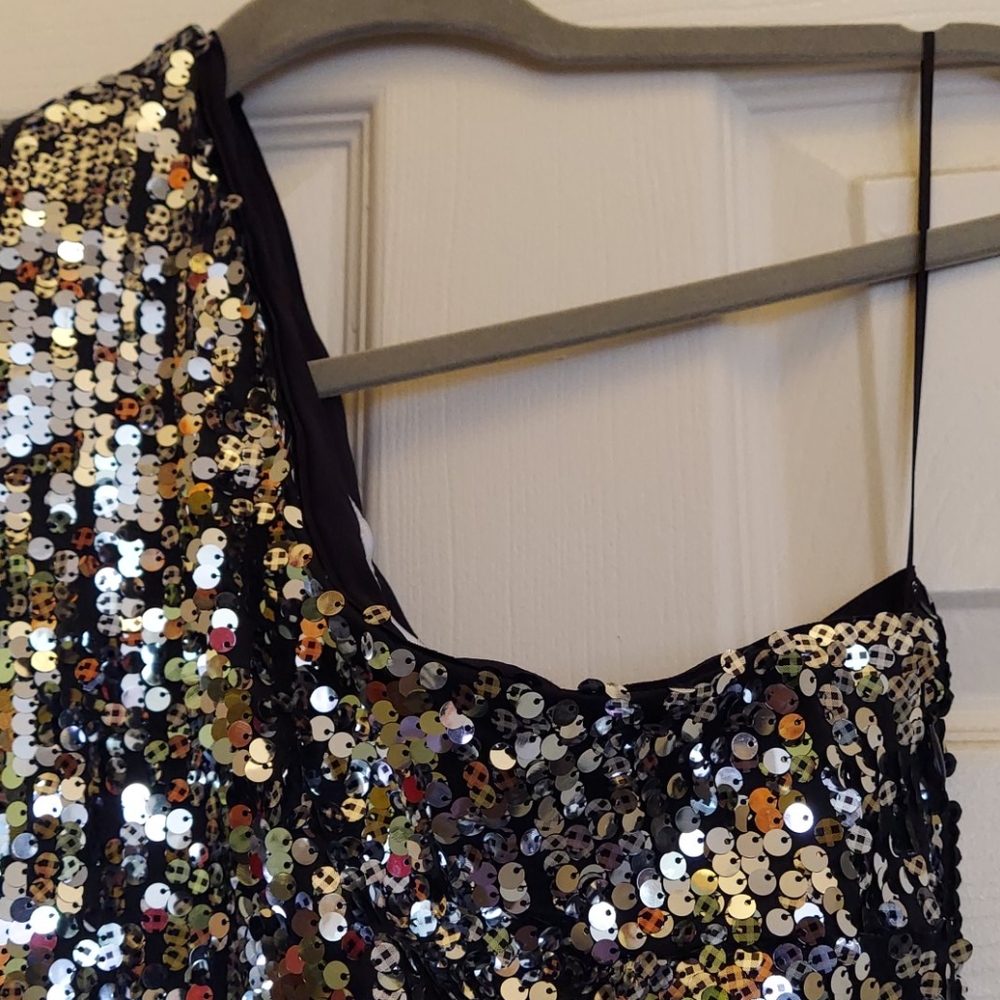 Party Dress - Picture 4 of 6